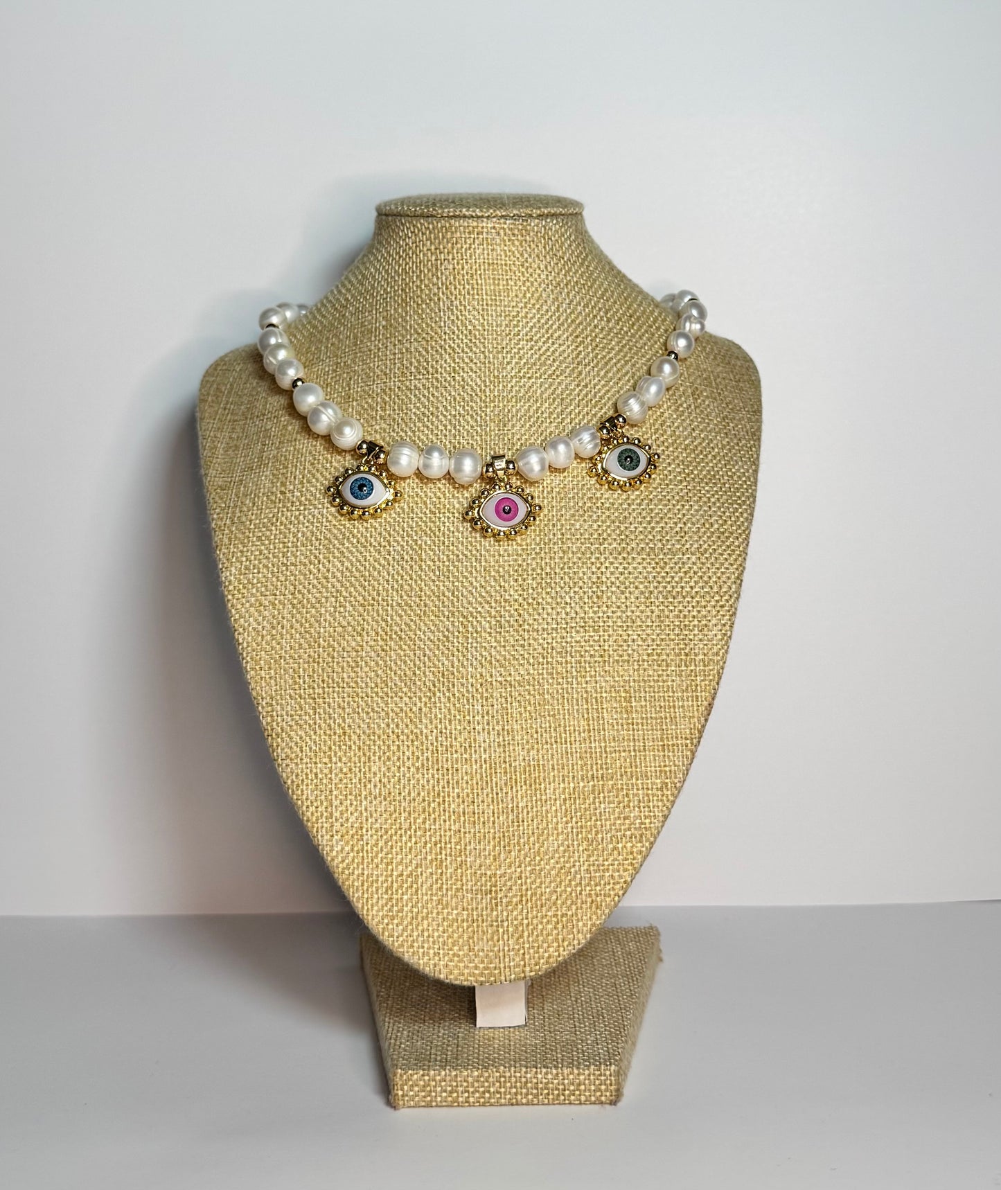 Pearl Eye Necklace