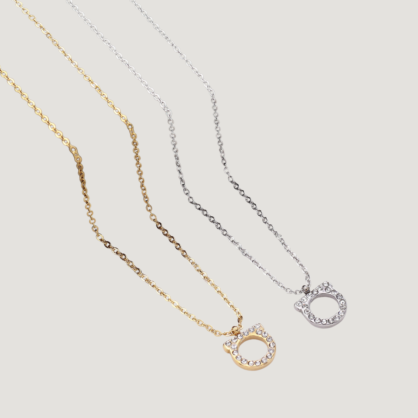 V Dupe Necklace
