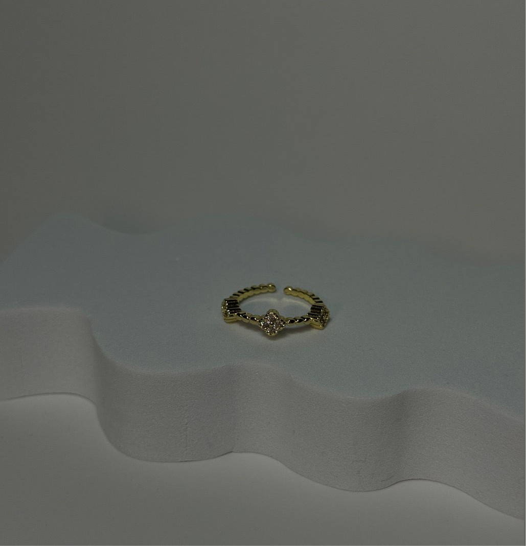 Van C Ring