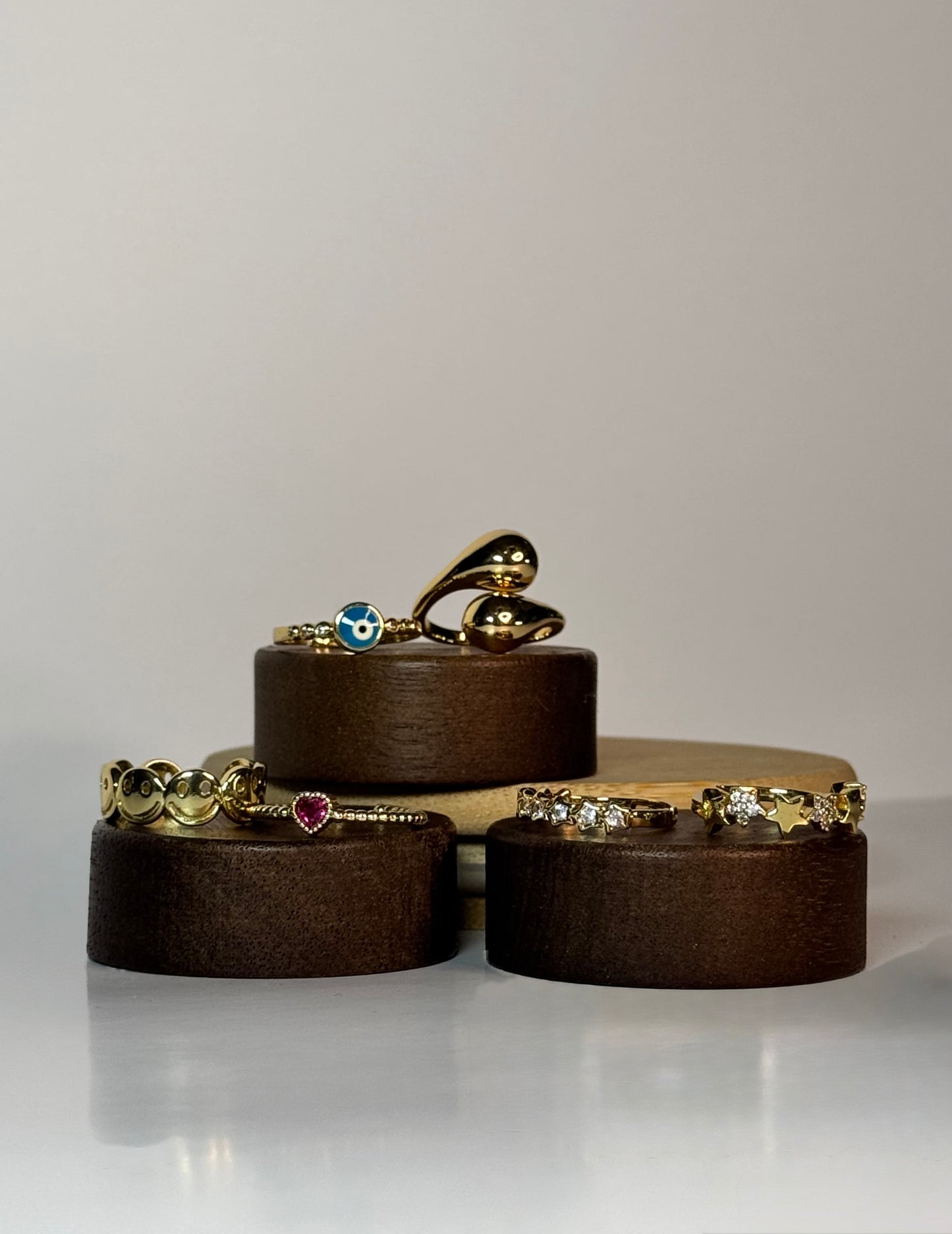 Adjustable Rings